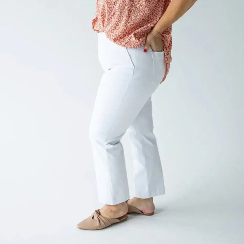 NWT SPANX Silver Lining Slim Straight Pull On Pant Classic White Size 2X
